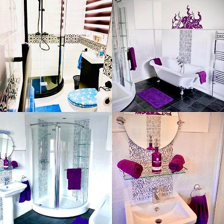 Falcon Retreat Whitby Villa ภายนอก รูปภาพ