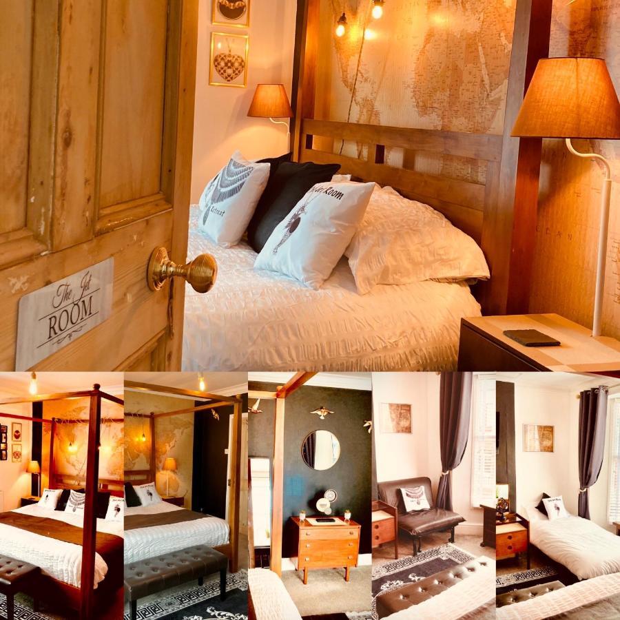 Falcon Retreat Whitby Villa ภายนอก รูปภาพ